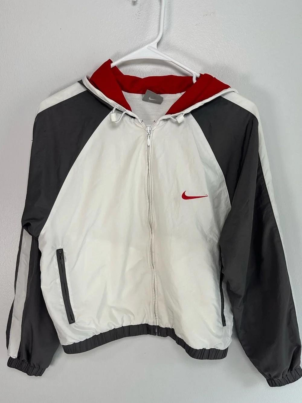 Vintage Nike Y2K White, Charcoal & Red Hooded Track Jacket spellout Windbreaker